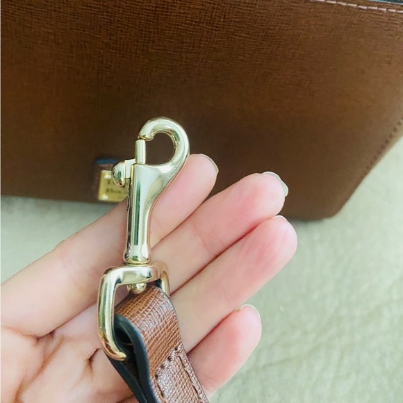 Dooney & Bourke saffiano zip satchel crossbody - Picture 7 of 15